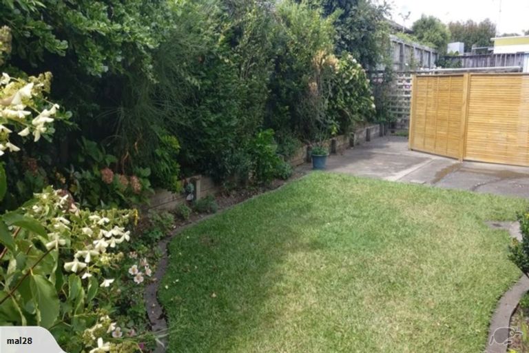 Photo of property in Orange Grove Village, 3/22 Pyes Pa Road, Pyes Pa, Tauranga, 3112