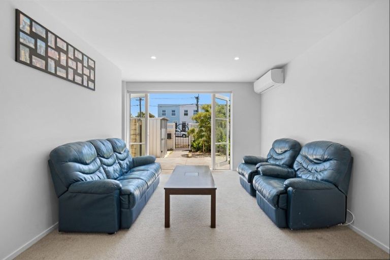 Photo of property in 94 Coronation Street, Spreydon, Christchurch, 8024