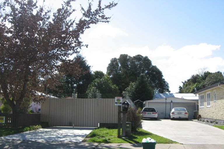 Photo of property in 2/14 John Laughton Place, Whakatane, 3120