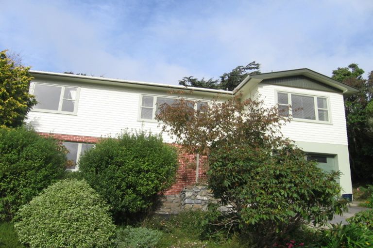 Photo of property in 25 Pembroke Street, Tawa, Wellington, 5028