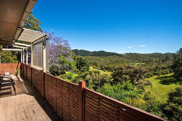 Photo of property in 3 Oakura Road, Oakura, Hikurangi, 0184