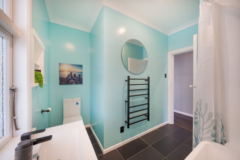 Photo of property in 69 Cruickshank Road, Clouston Park, Upper Hutt, 5018