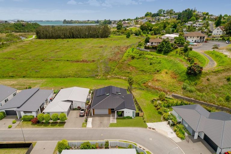 Photo of property in 46 Saint Pauls Drive, Brookfield, Tauranga, 3110