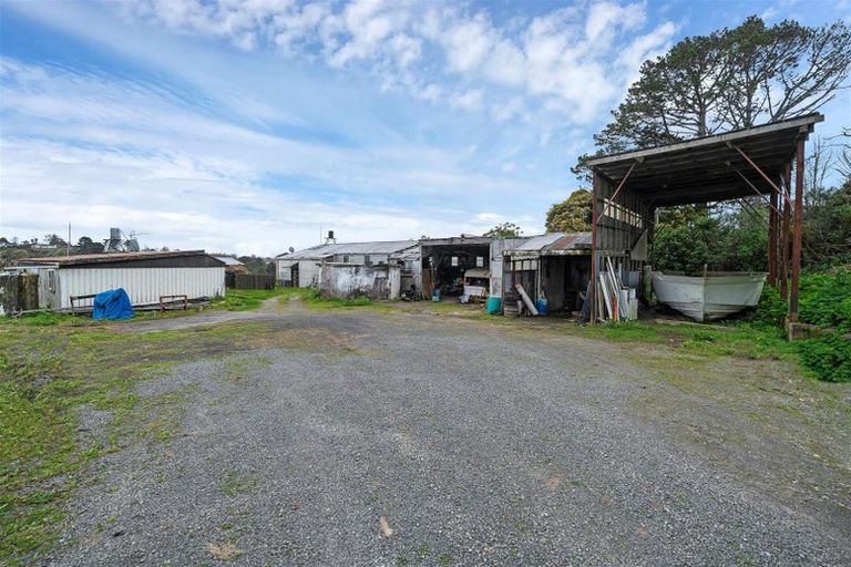 Photo of property in 375 Whitford Road, Whitford, Howick, 2571