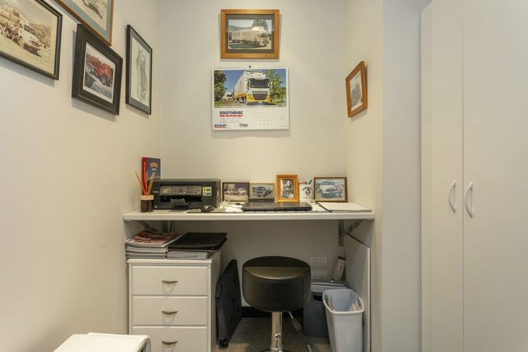 Photo of property in 21 Stewart Glen, Acacia Bay, Taupo, 3385