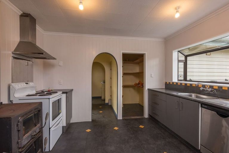 Photo of property in 82 Golf Road, Tahunanui, Nelson, 7011