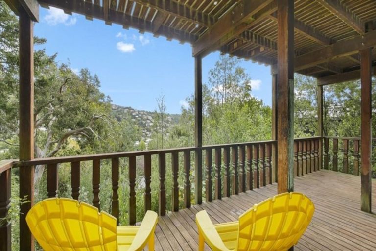 Photo of property in 22 Sunvale Terrace, Cashmere, Christchurch, 8022