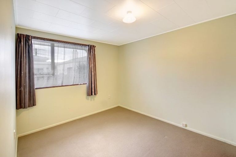 Photo of property in 49f Cutten Street, South Dunedin, Dunedin, 9012