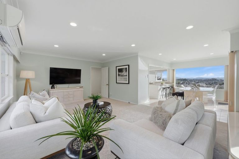 Photo of property in 10 Etherege Place, Howick, Auckland, 2014