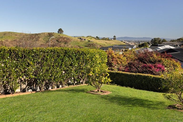 Photo of property in 11 Ballintoy Park Drive, Welcome Bay, Tauranga, 3175