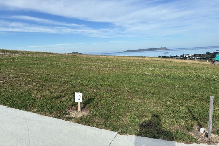 Photo of property in 37 Mo Street, Plimmerton, Porirua, 5026