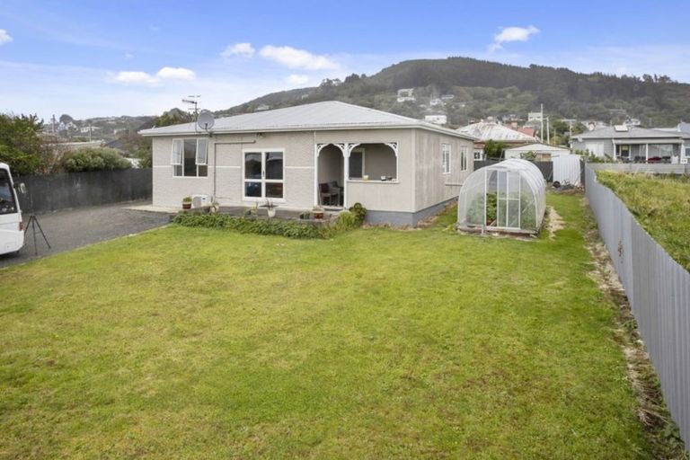 Photo of property in 21a Burrows Street, Bluff, 9814