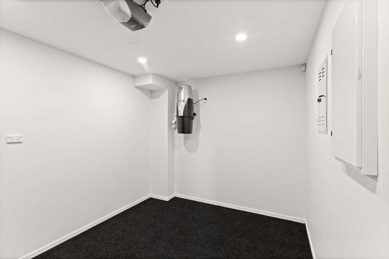 Photo of property in 8/418 Richardson Road, Mount Roskill, Auckland, 1041