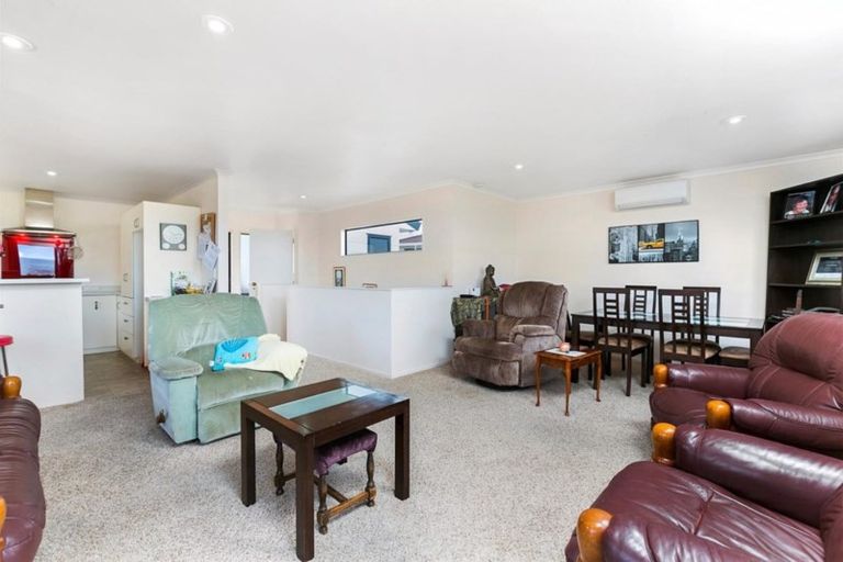 Photo of property in 17b Philomel Crest, Welcome Bay, Tauranga, 3112