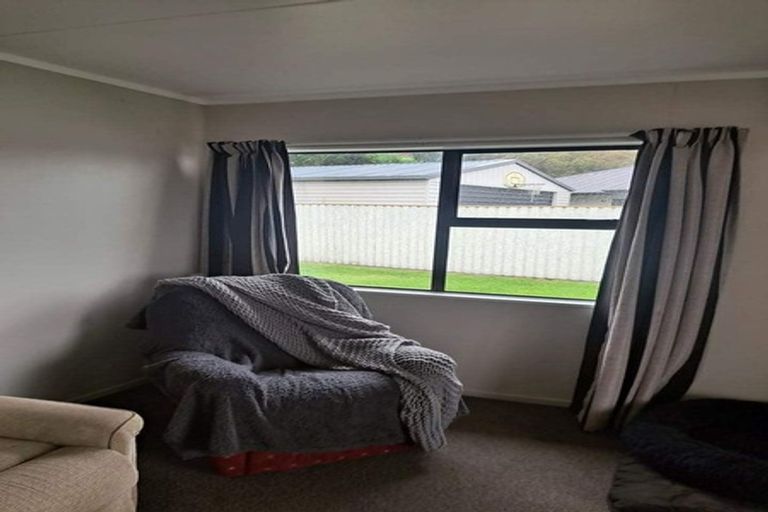 Photo of property in 13 Beveridge Place, Greenmeadows, Napier, 4112
