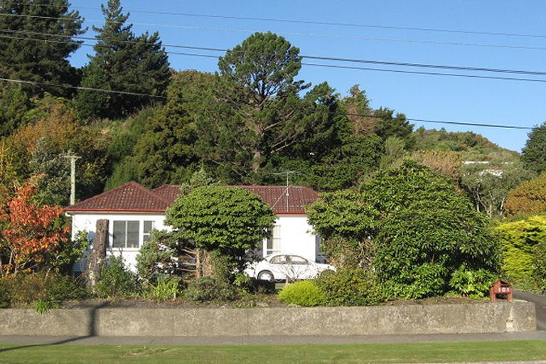Photo of property in 101 Stokes Valley Road, Stokes Valley, Lower Hutt, 5019