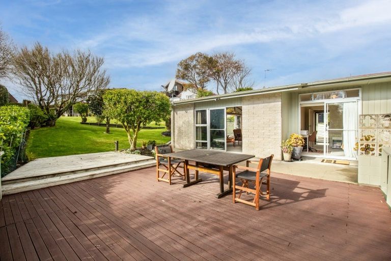 Photo of property in 18 Franklin Terrace, Havelock North, 4130