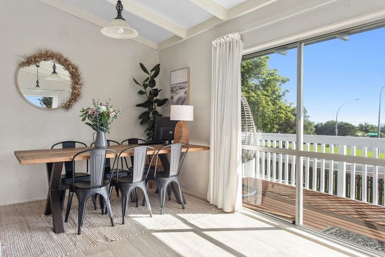 Photo of property in 1 Western Close, Matata, Whakatane, 3194