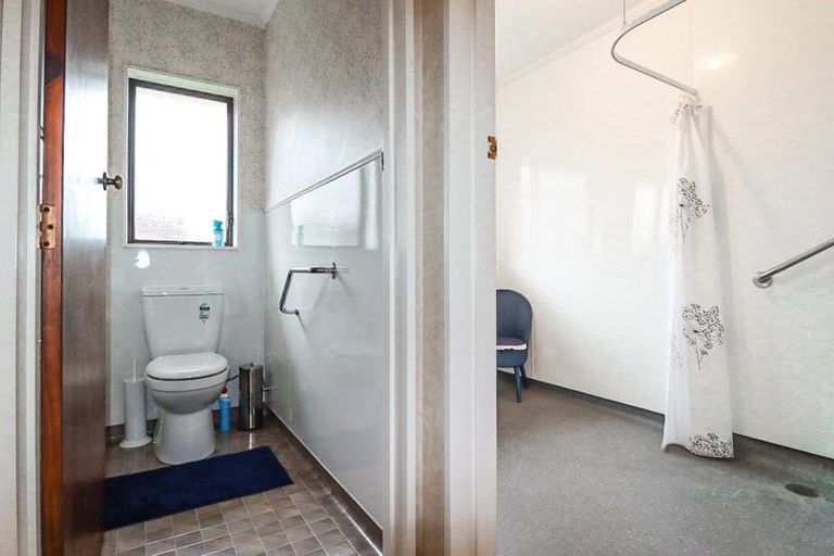 Photo of property in 12b Victoria Avenue, Dannevirke, 4930