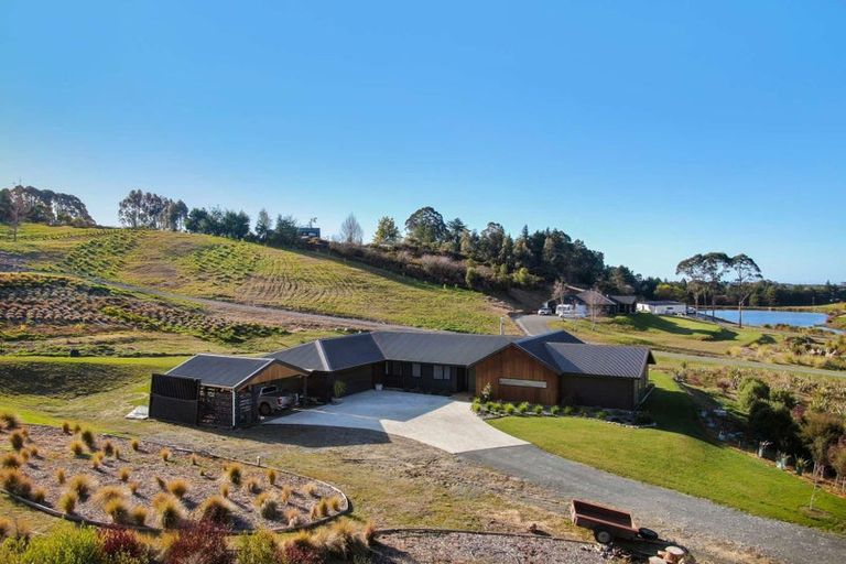 Photo of property in 186 Ridgeview Road, Redwood Valley, Richmond, 7081