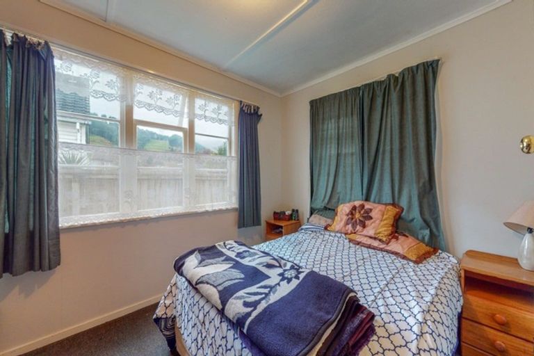 Photo of property in 15 Porritt Street, Paeroa, 3600