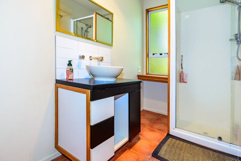 Photo of property in 107 Mount Pleasant Road, Mount Pleasant, Christchurch, 8081