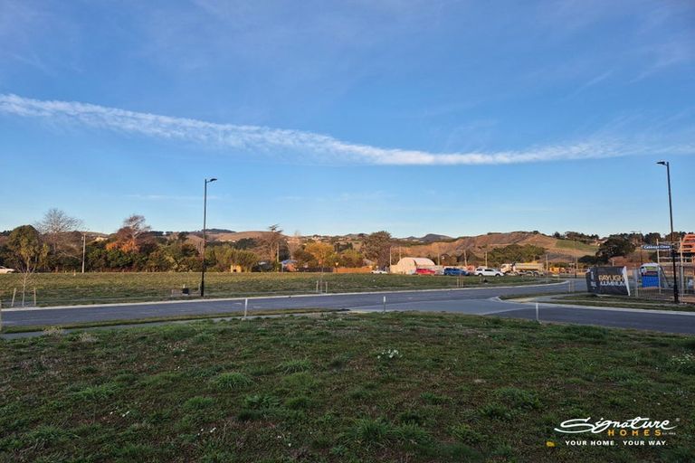 Photo of property in 2 Cabbage Close, Halswell, Christchurch, 8025