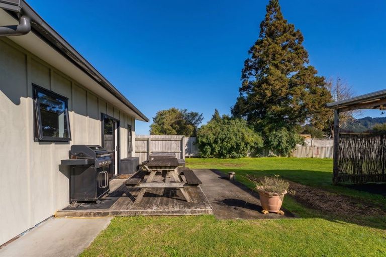 Photo of property in 15 Moewai Park Road, Whitianga, 3510