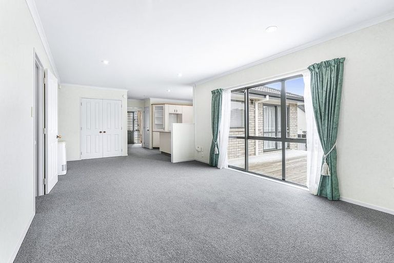 Photo of property in 18 John Webb Drive, Glenview, Hamilton, 3206