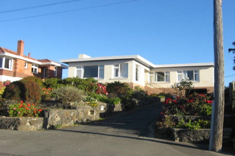 Photo of property in 25 Tamar Street, South Hill, Oamaru, 9400