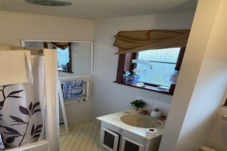 Photo of property in 19 Denvir Street, Strowan, Christchurch, 8052