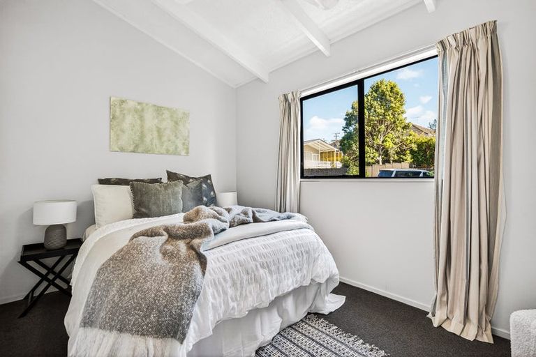 Photo of property in 61a Jaemont Avenue, Te Atatu South, Auckland, 0610