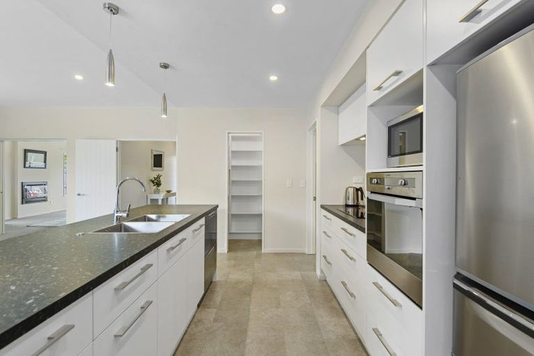 Photo of property in 104 Tomes Road, St Albans, Christchurch, 8052