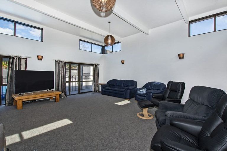 Photo of property in 63 Fairway Drive, Te Kamo, Whangarei, 0112