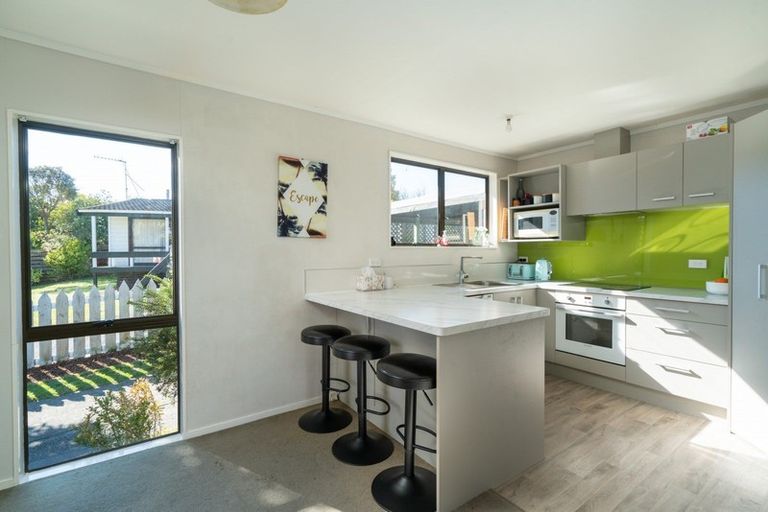 Photo of property in 8 Epping Place, Richmond Heights, Taupo, 3330