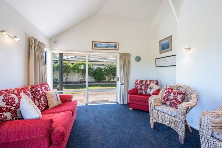 Photo of property in 15 Aldinga Avenue, Stoke, Nelson, 7011