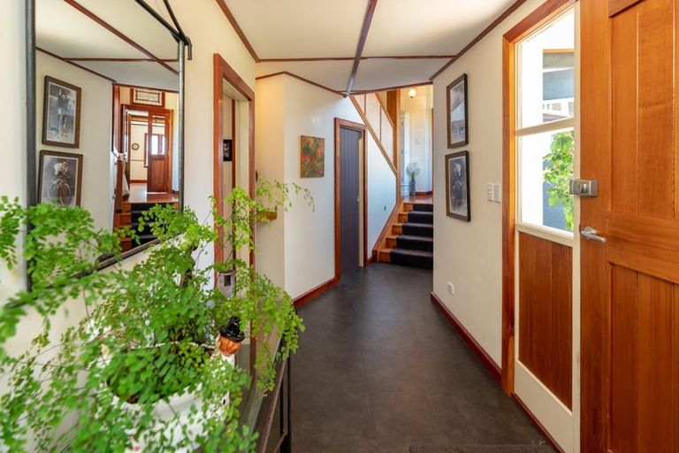 Photo of property in 33 Tainui Street, Raumati Beach, Paraparaumu, 5032