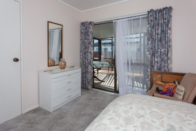 Photo of property in 103a Charleston Avenue, Whangamata, 3620
