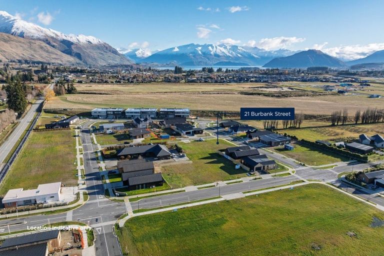 Photo of property in 21 Burbank Road, Wanaka, 9382