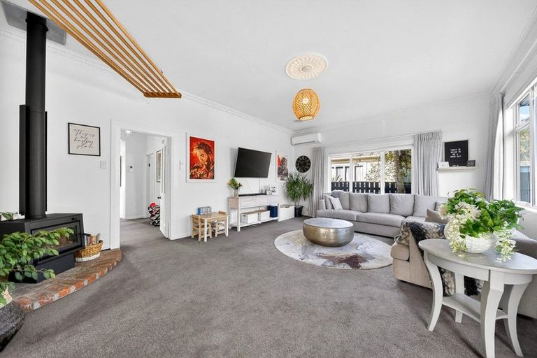 Photo of property in 77 Gordon Street, Lansdowne, Masterton, 5810