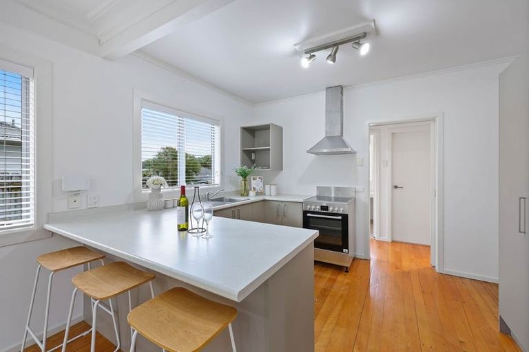Photo of property in 72 East Street, Pukekohe, 2120