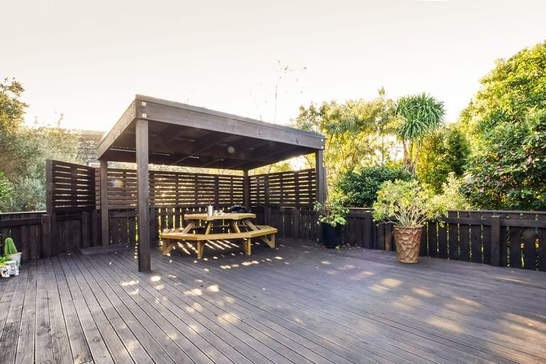 Photo of property in 3 Ngaio Road, Raumati Beach, Paraparaumu, 5032