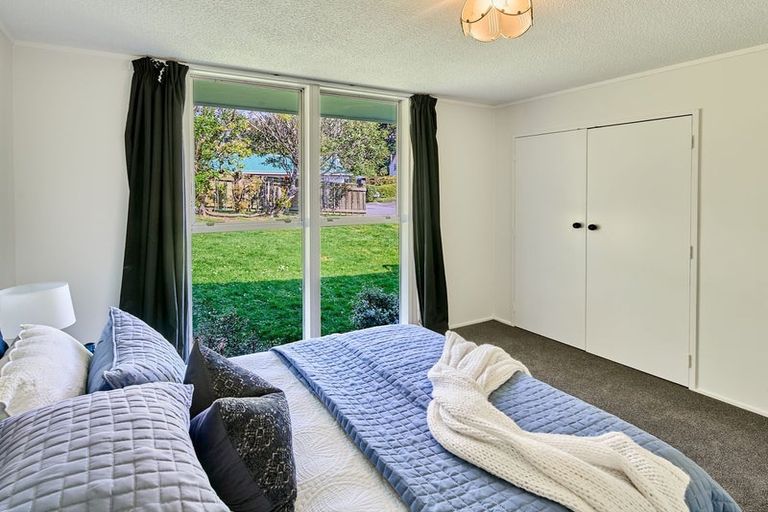 Photo of property in 4 Salem Court, Churton Park, Wellington, 6037