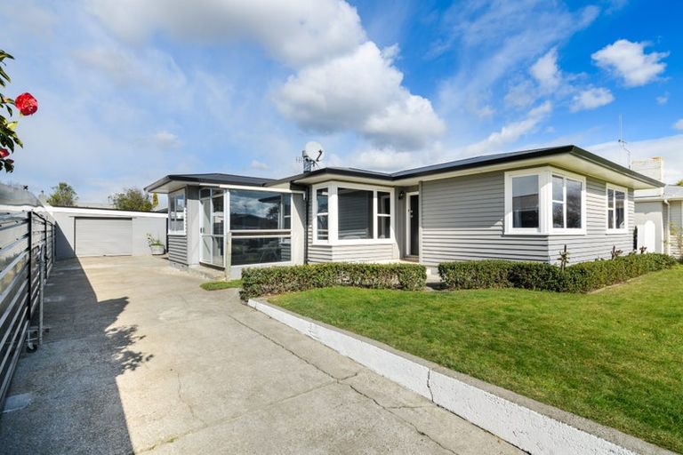 Photo of property in 6 Anakiwa Street, Kelvin Grove, Palmerston North, 4414