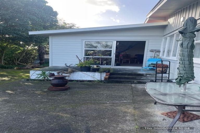 Photo of property in 10 George Street, Waitara, 4320