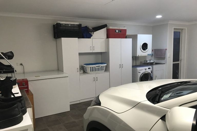 Photo of property in 35 Teal Place, Pyes Pa, Tauranga, 3112