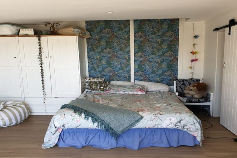 Photo of property in 96 Wharf Road, Clarks Beach, Pukekohe, 2679