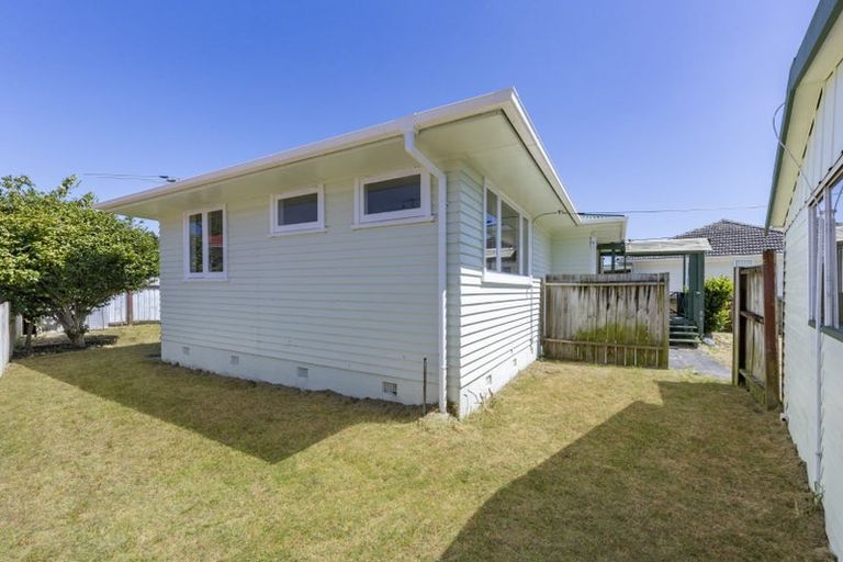 Photo of property in 1/15 Scott Road, Papakura, 2110