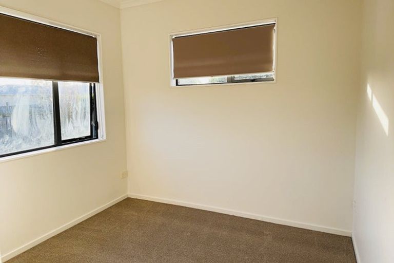 Photo of property in 16 Cathcart Close, Pukekohe, 2120