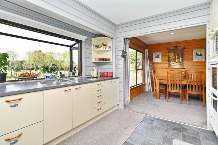 Photo of property in 194 Fishers Road, Loburn, Rangiora, 7473